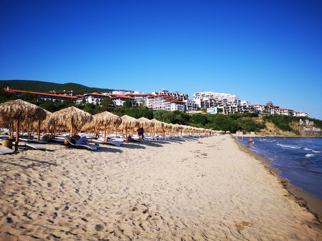 Relax From The Paradise In The Heart Of Sveti Vlas Exterior photo
